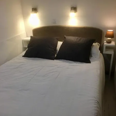 Cap Esterel Sport Et Nature, Dans Village Pierres Et Apartment Saint-Raphael (Var)