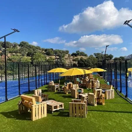Cap Esterel Sport Et Nature, Dans Village Pierres Et * Saint-Raphael (Var)