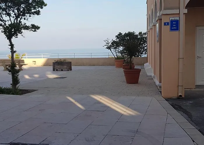 Vista Mare Cap Esterel Agay Apartamento *