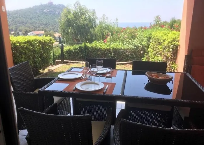 Vista Mare Cap Esterel Agay Lägenhet *